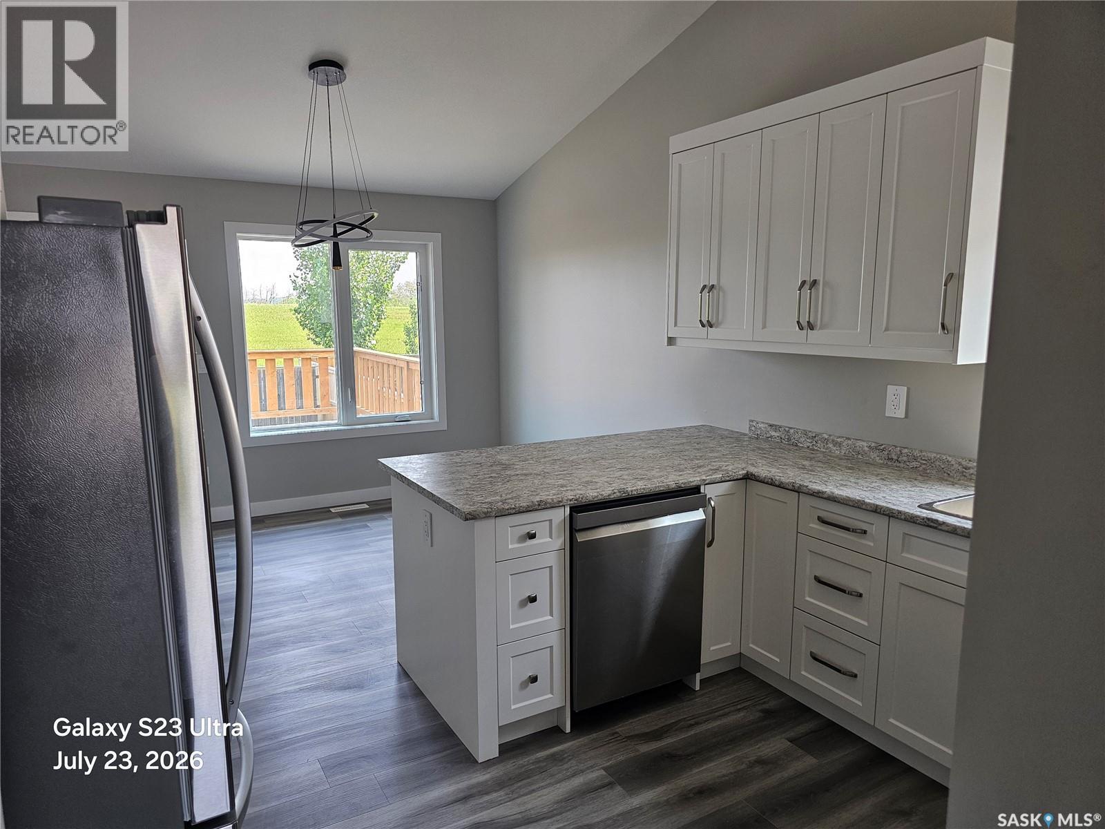 246 Sutter PLACE - Image 8