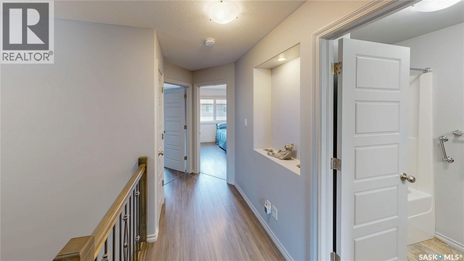 #134 4100 Sandhill CRESCENT - 18