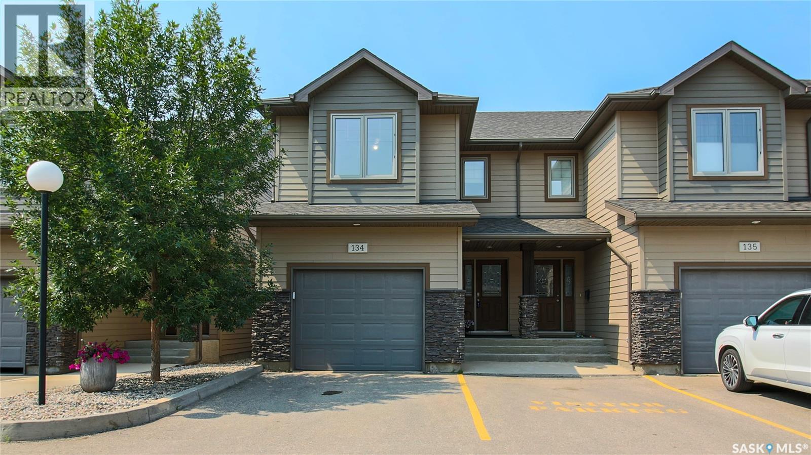 #134 4100 Sandhill CRESCENT - 38
