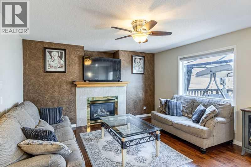 8389 saddleridge Drive NE - Image 9