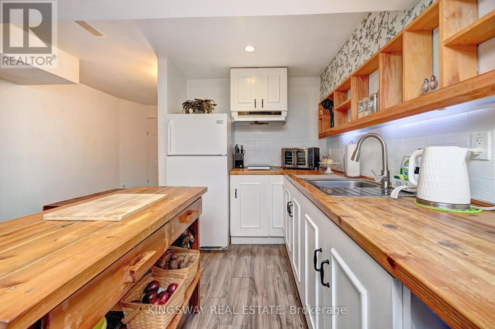 222 BALDWIN DRIVE - 45