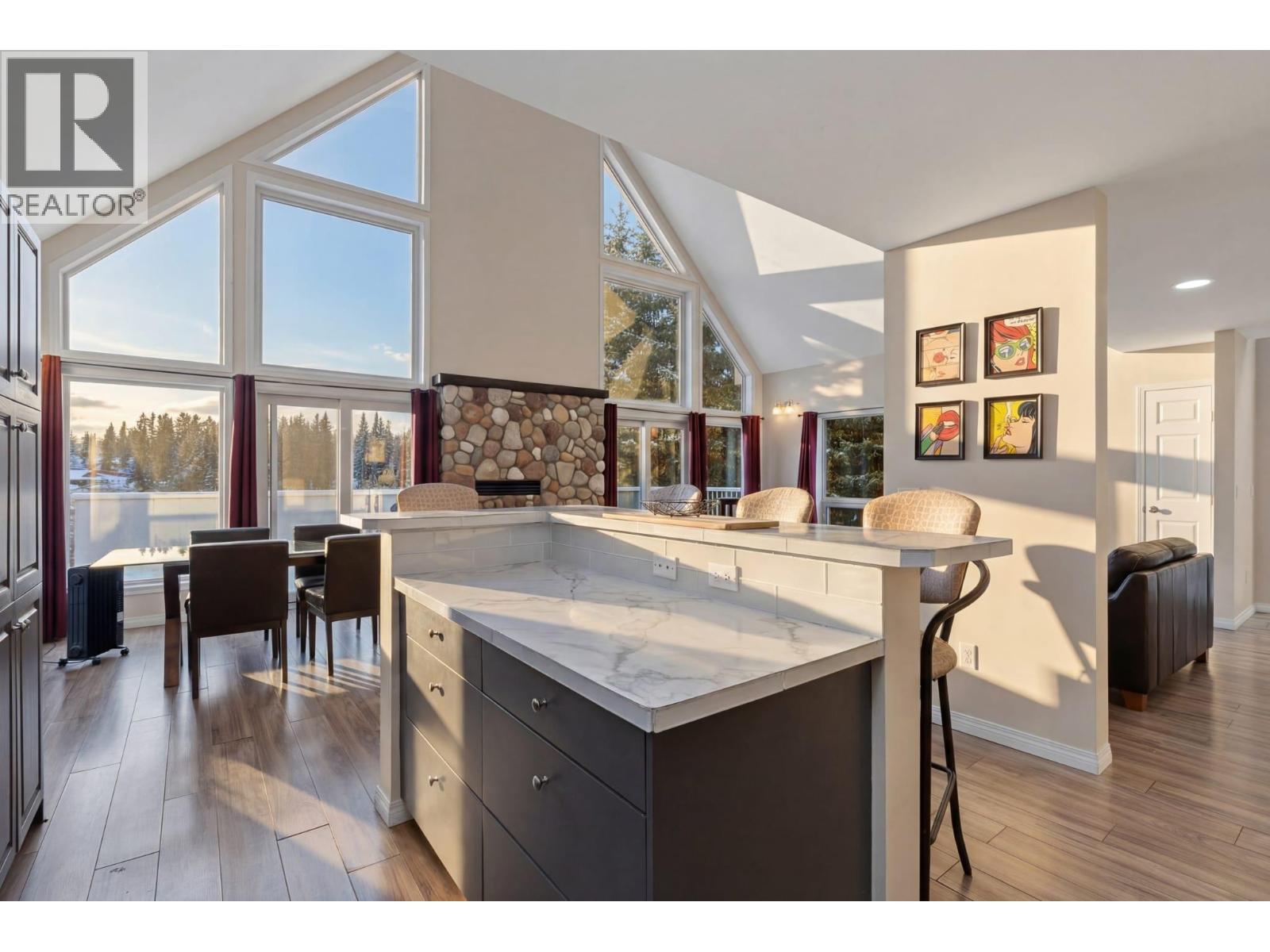 9315 Paradise Road - 4