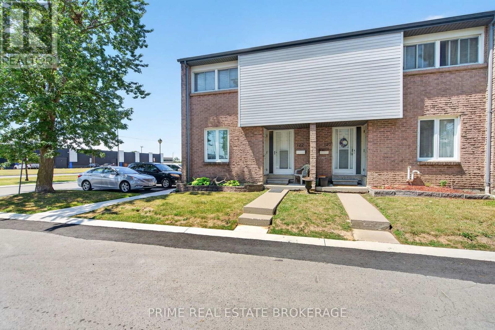 #122 500 OSGOODE DRIVE - 2