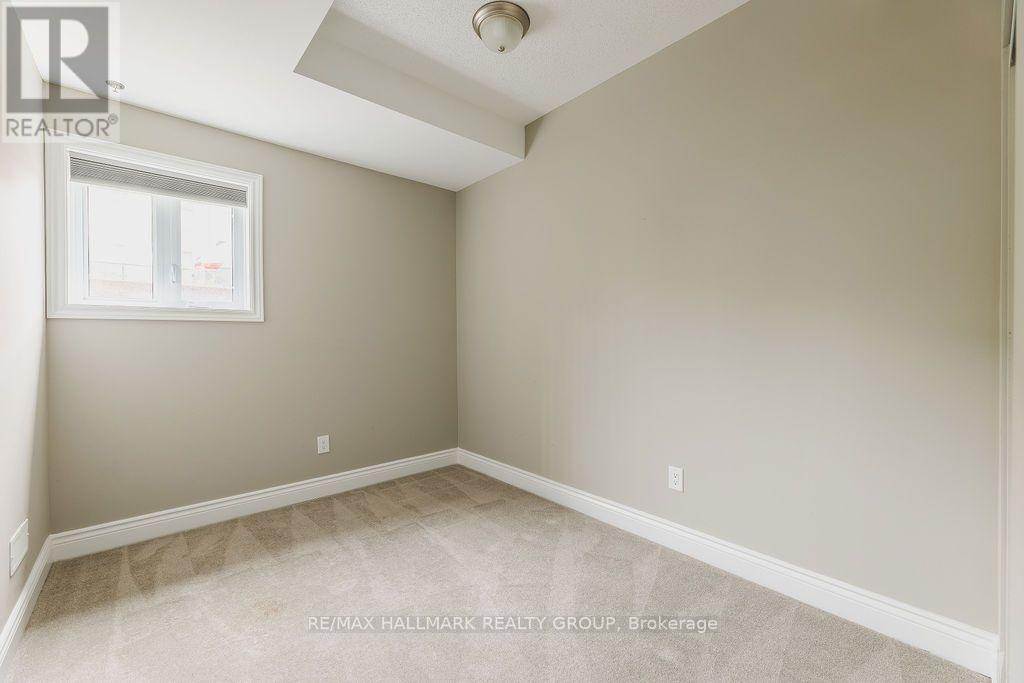 2 Bed, 1 Bath House for Rent in Ottawa – 535 OZAWA PRIVATE, Ottawa – MLS# X13553672 - Image 31