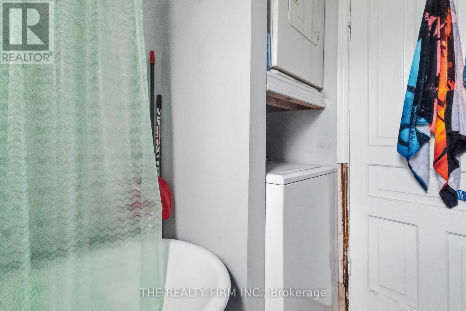 631 ELIAS STREET - Image 15