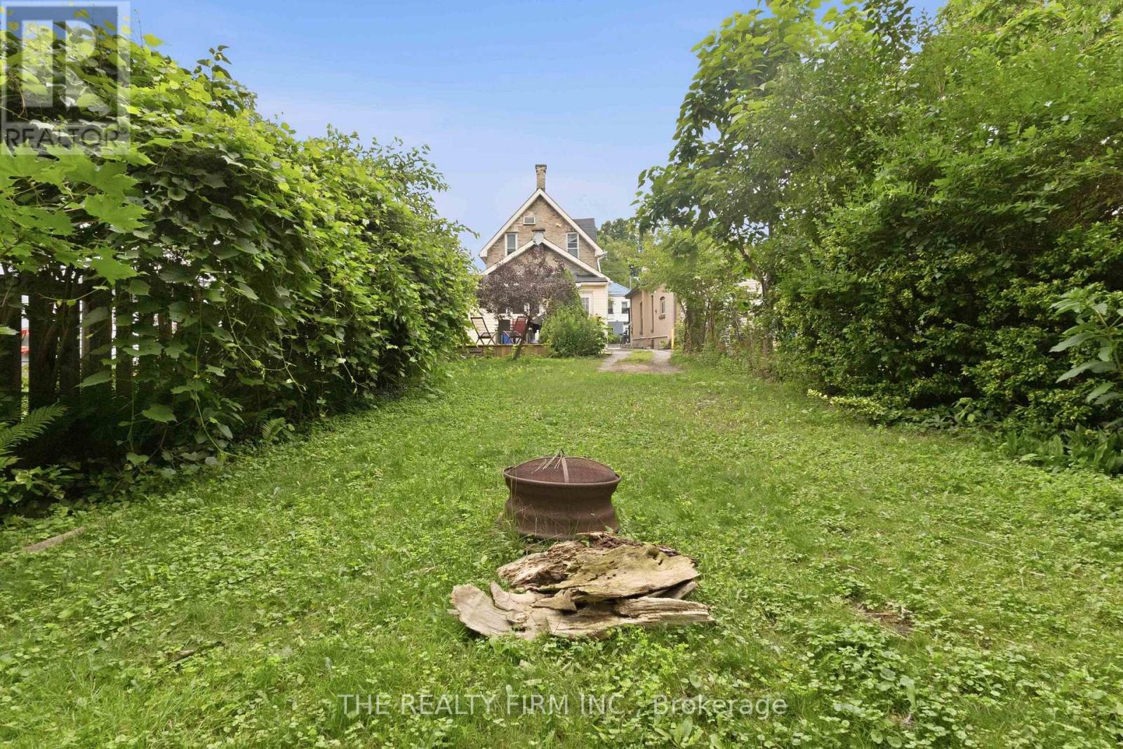 631 ELIAS STREET - 44