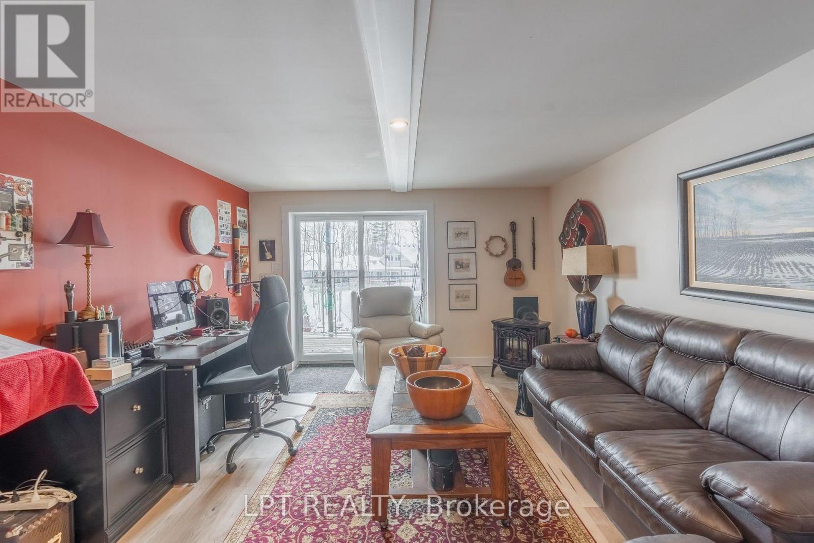 #20 90 ONTARIO STREET S - Image 20