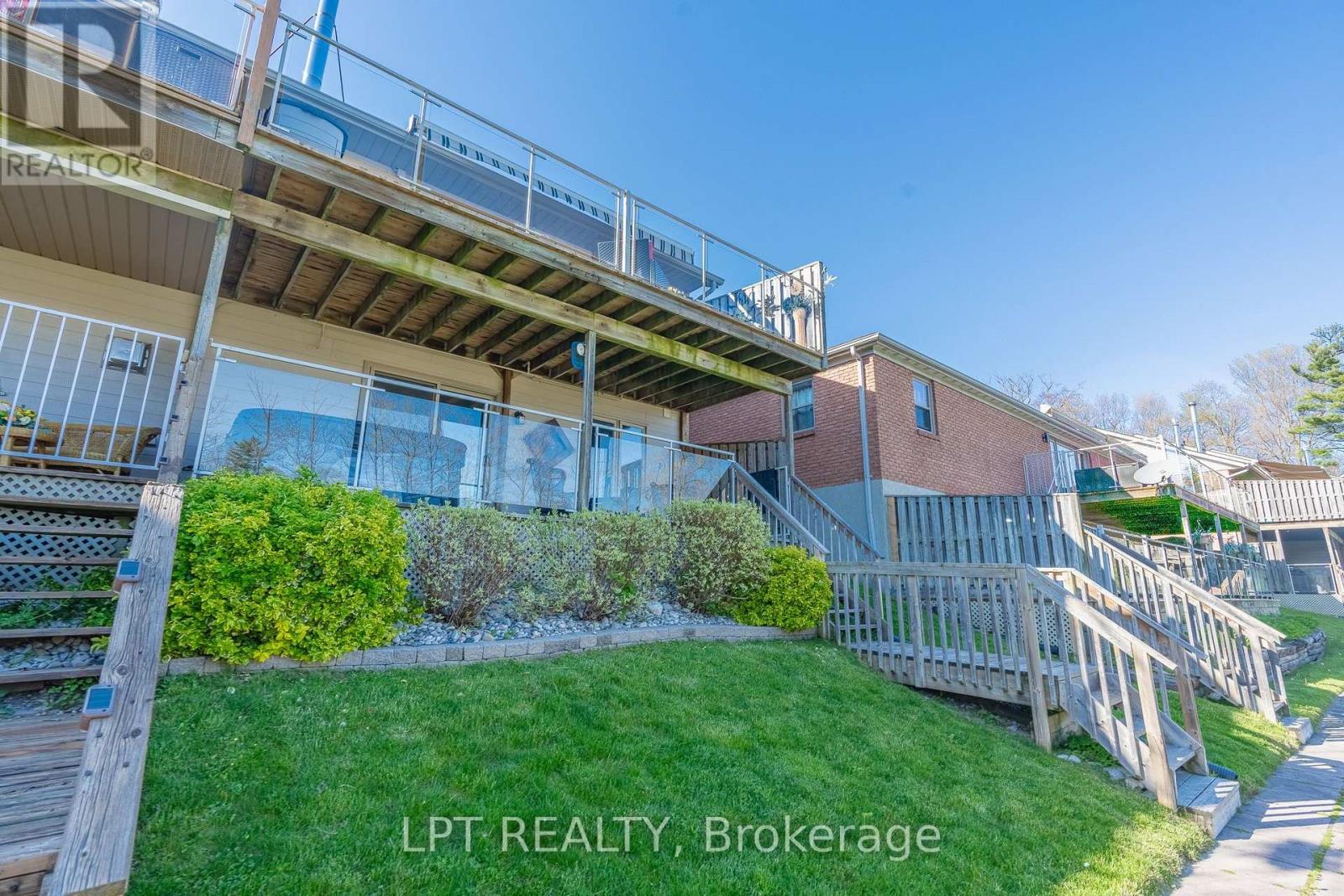 #20 90 ONTARIO STREET S - Image 40