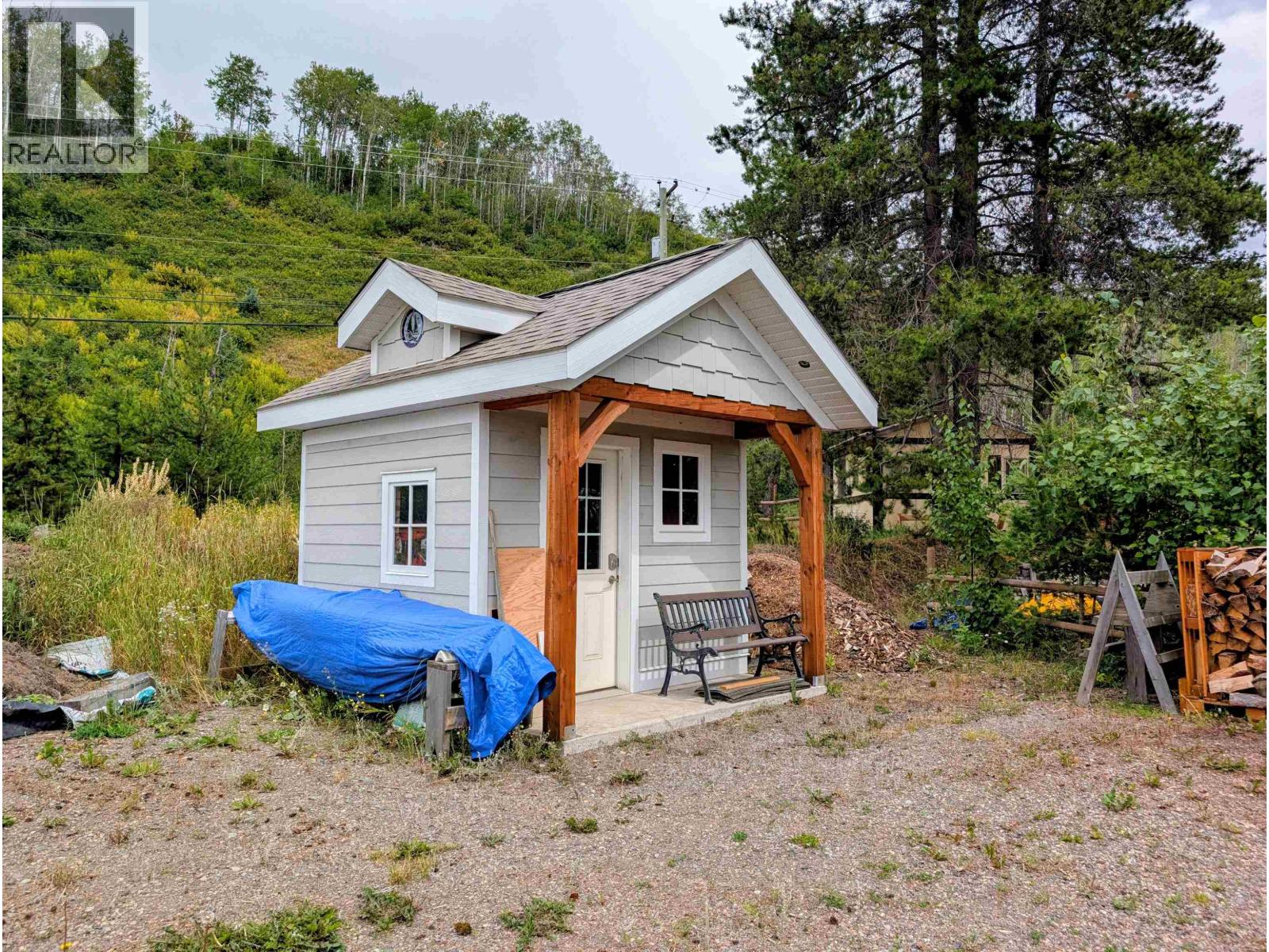 1462 16 HIGHWAY - 32