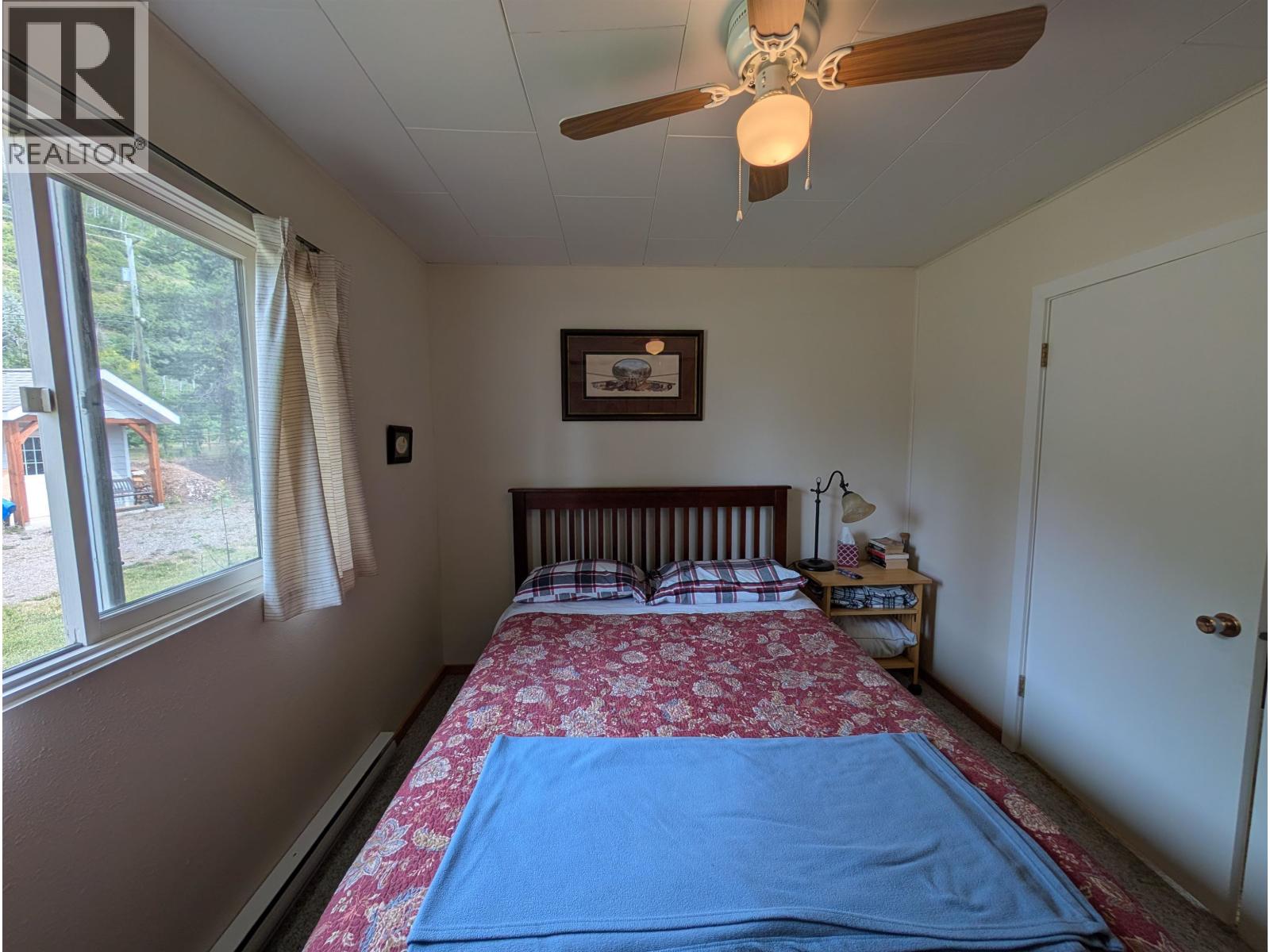 1462 16 HIGHWAY - 29