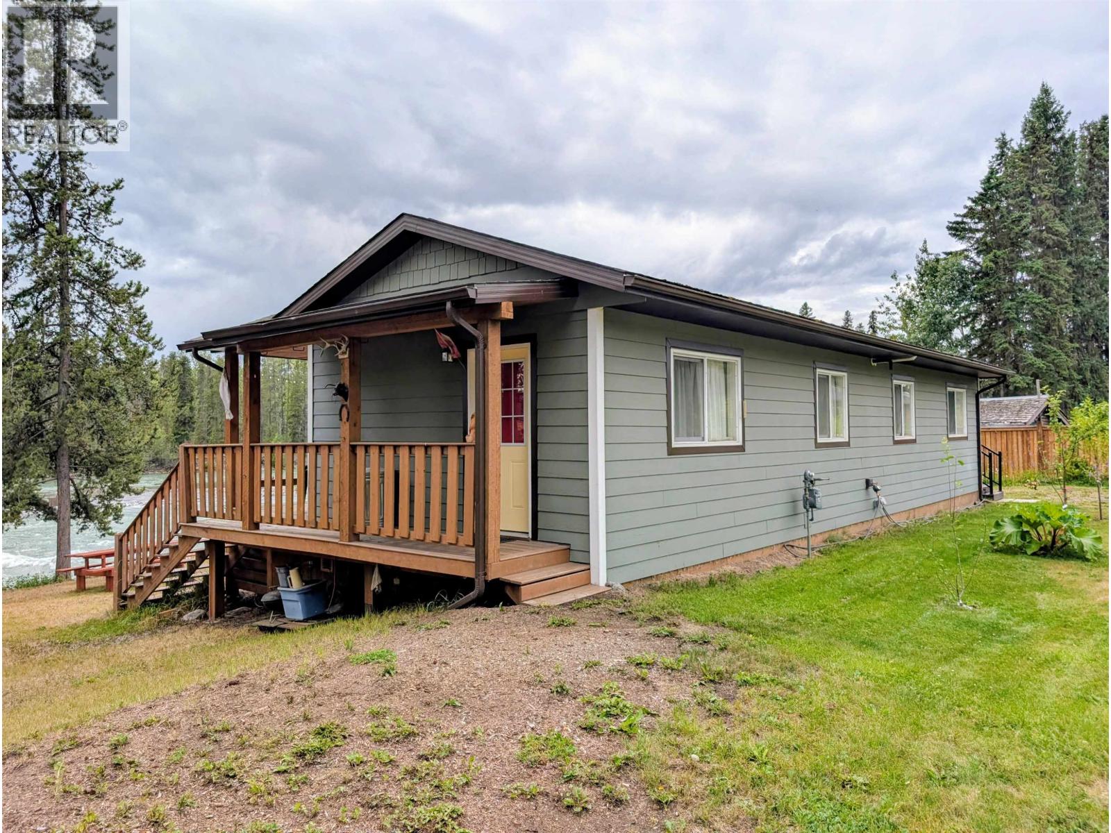 1462 16 HIGHWAY - 17