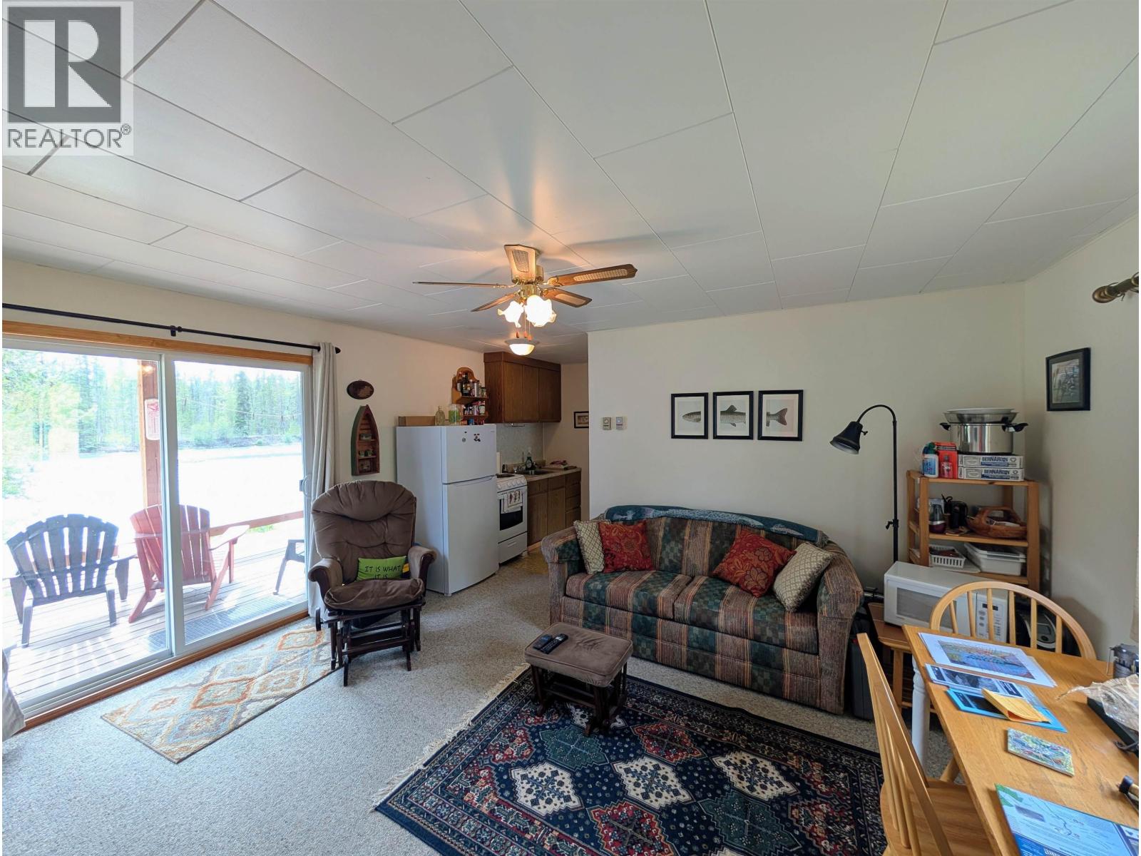 1462 16 HIGHWAY - 22