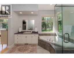 Photo 18 of 40, 422 WILLMANN ROAD · Prince George, BC