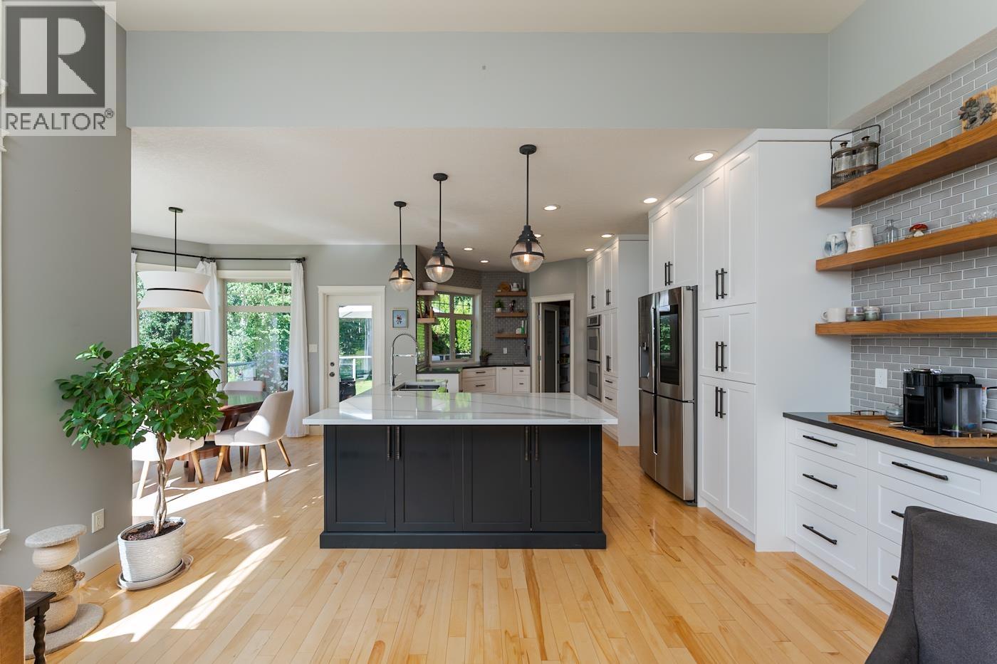 422 WILLMANN ROAD - 6