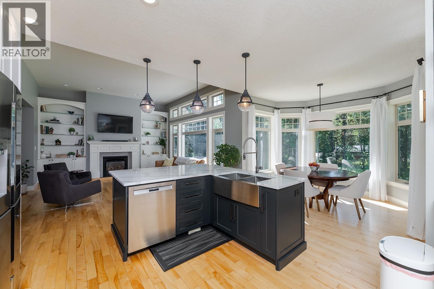 422 WILLMANN ROAD - 8
