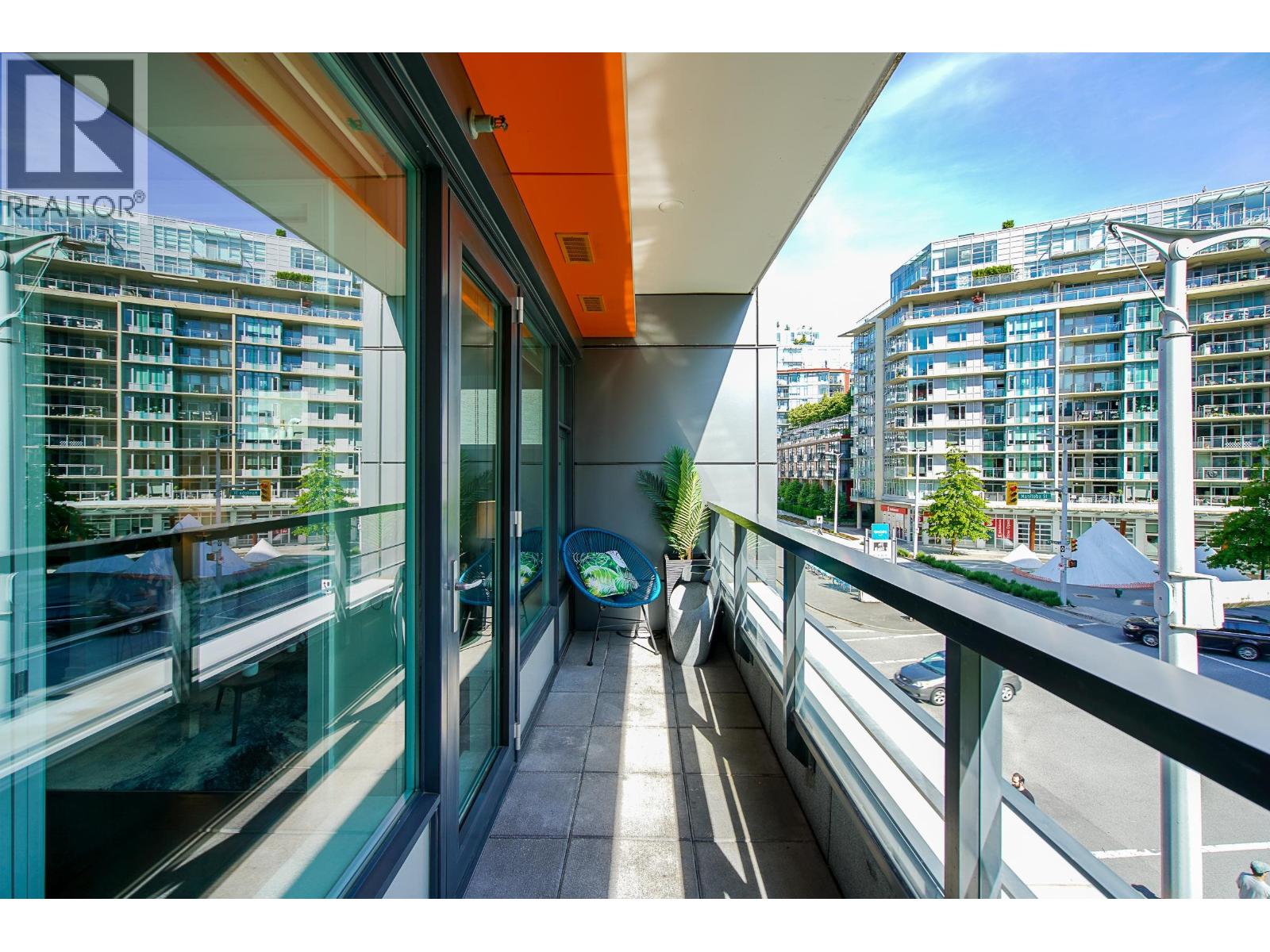 2 Bed, 1 Bath Apartment for Sale in Vancouver – 310 123 W 1ST AVENUE, Vancouver – MLS# R3147557 - Image 96