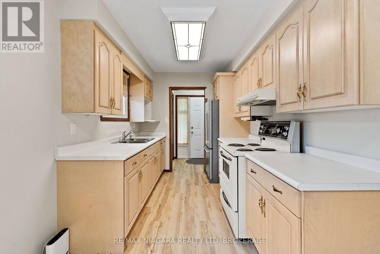 476 SCOTT STREET - Image 13