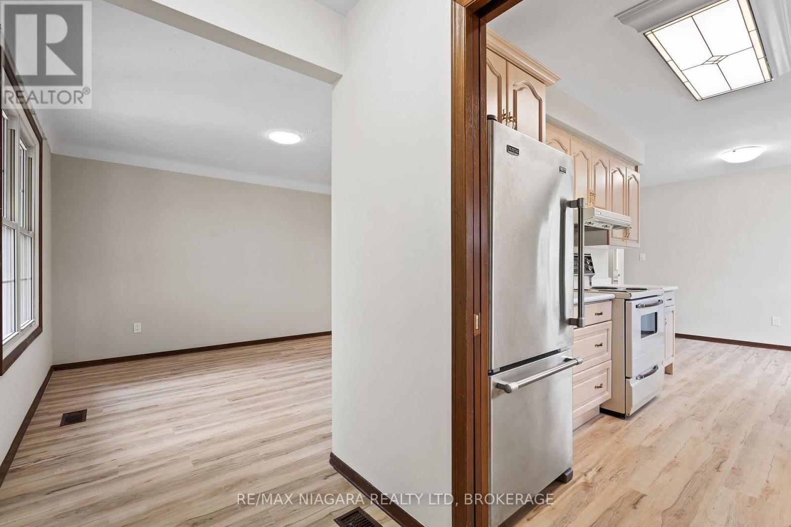476 SCOTT STREET - Image 5