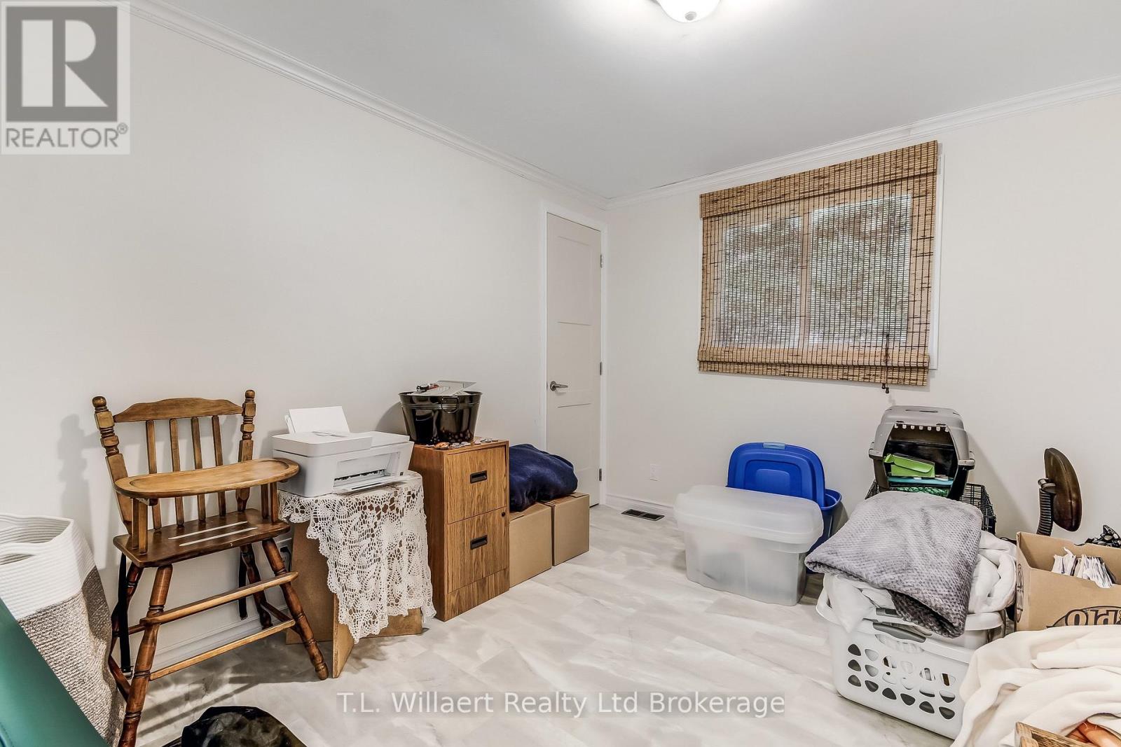 #B 32 ALBERT STREET - Image 14