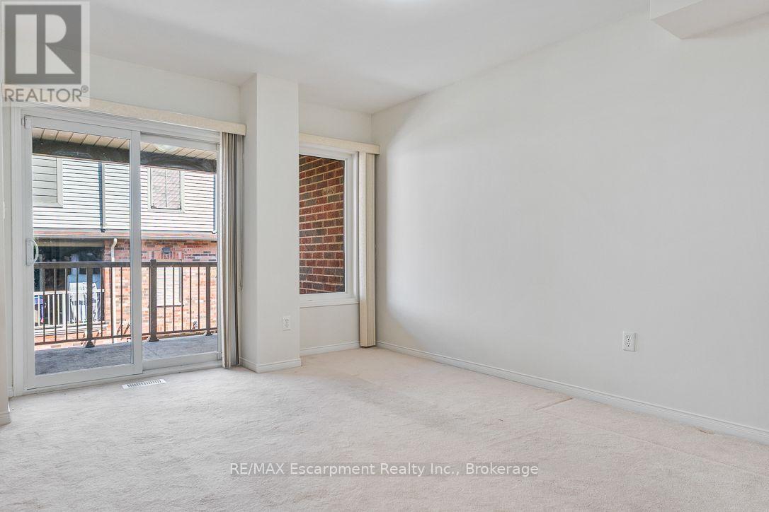 8 JIM BAIRD MEWS - 18