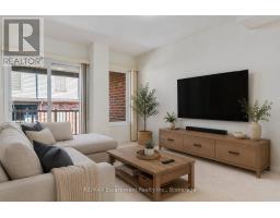 8 Jim Baird Mews, Toronto, ON M3L0C6 Photo 17