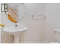 8 Jim Baird Mews, Toronto, ON M3L0C6 Photo 31