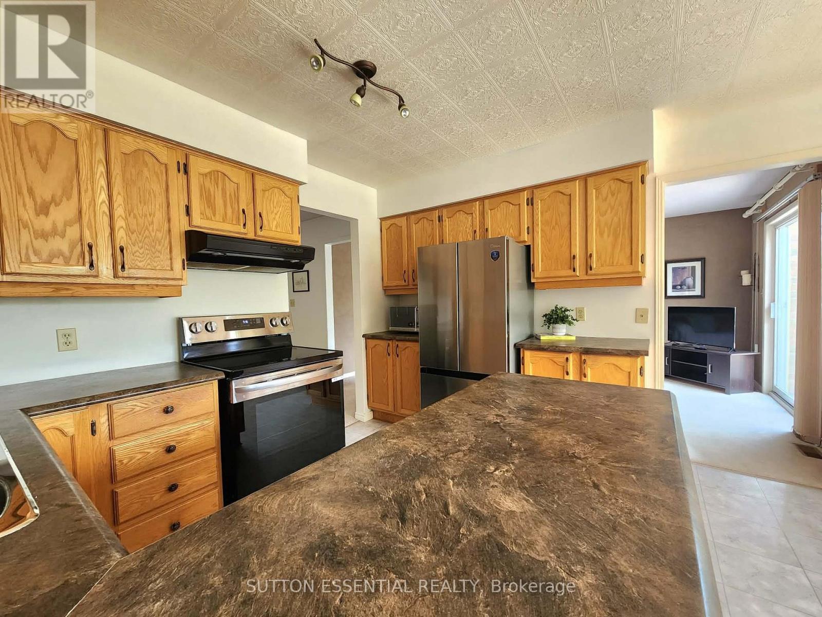 116 MARGARET PLACE - 15