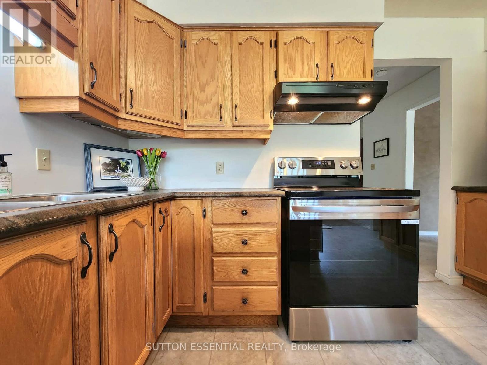 116 MARGARET PLACE - 17