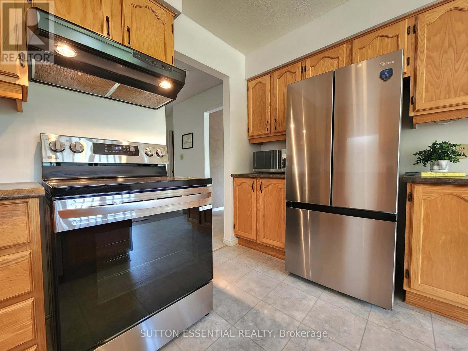116 MARGARET PLACE - 18