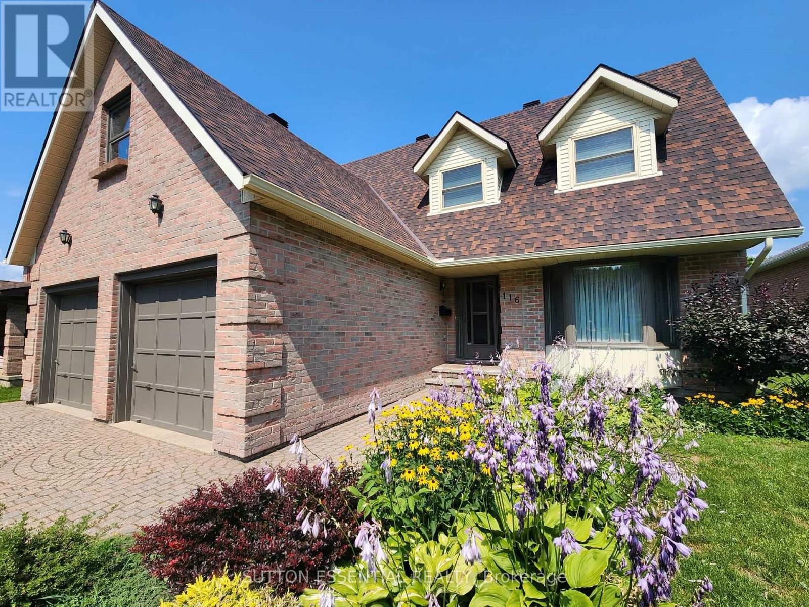 116 MARGARET PLACE - 2