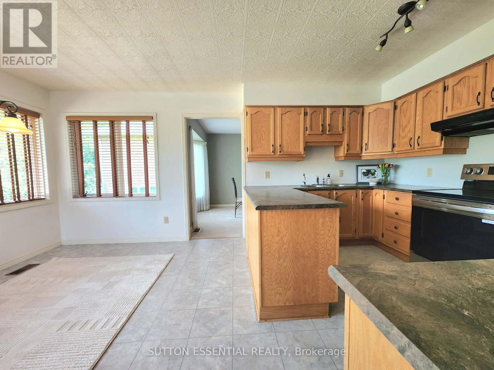 116 MARGARET PLACE - 20