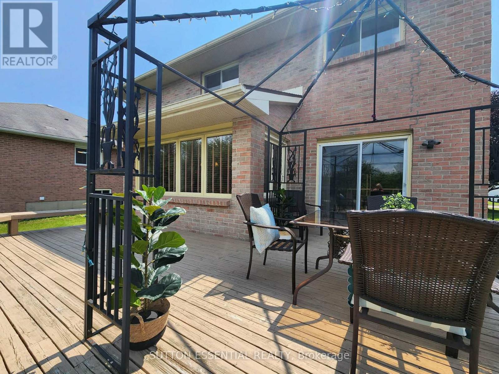 116 MARGARET PLACE - 38