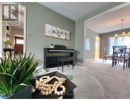 Living room - 116 Margaret Place, Brockville, ON K6V6Y3 Photo 11