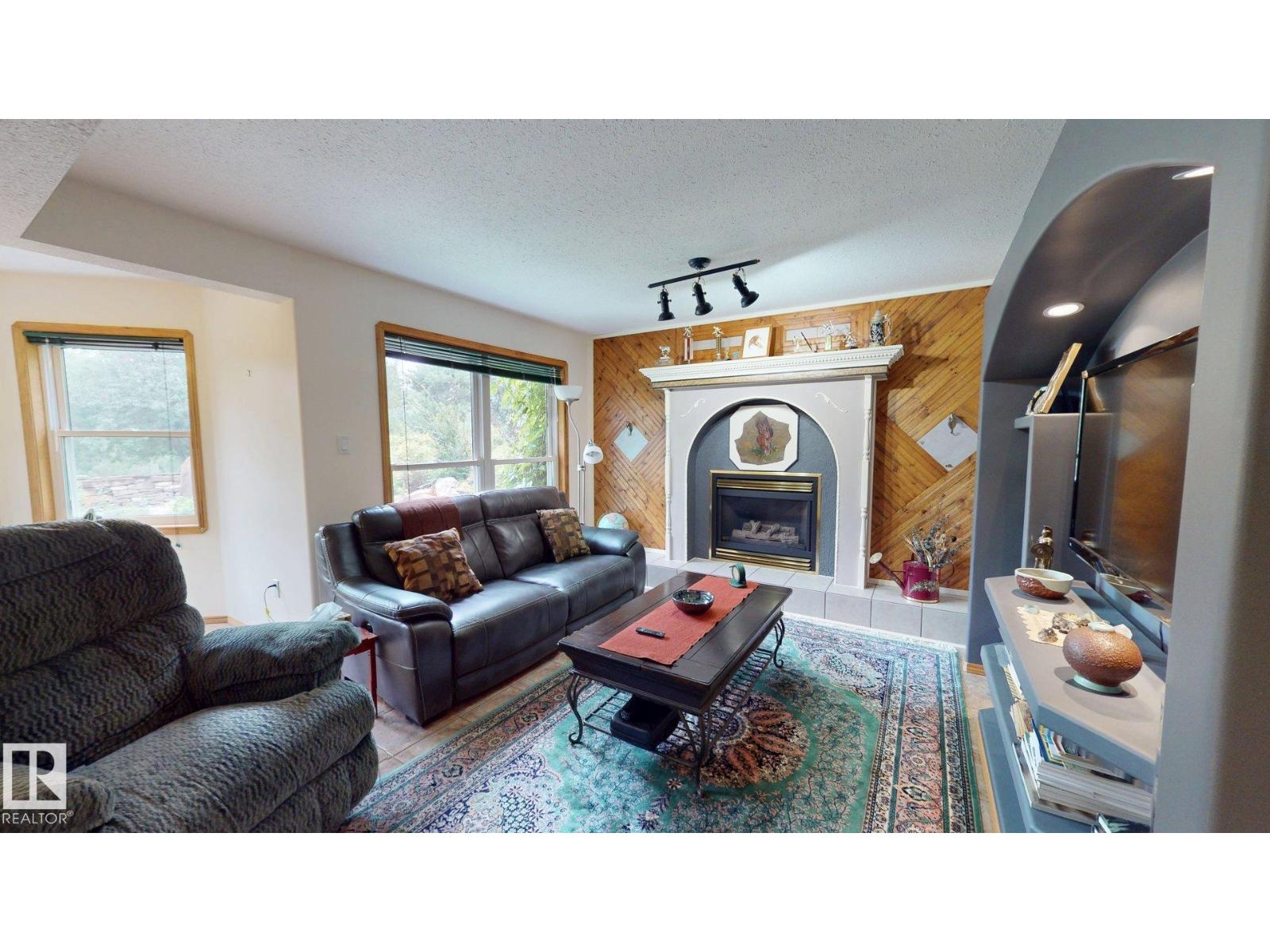 80031 TWP RD 471 - 61