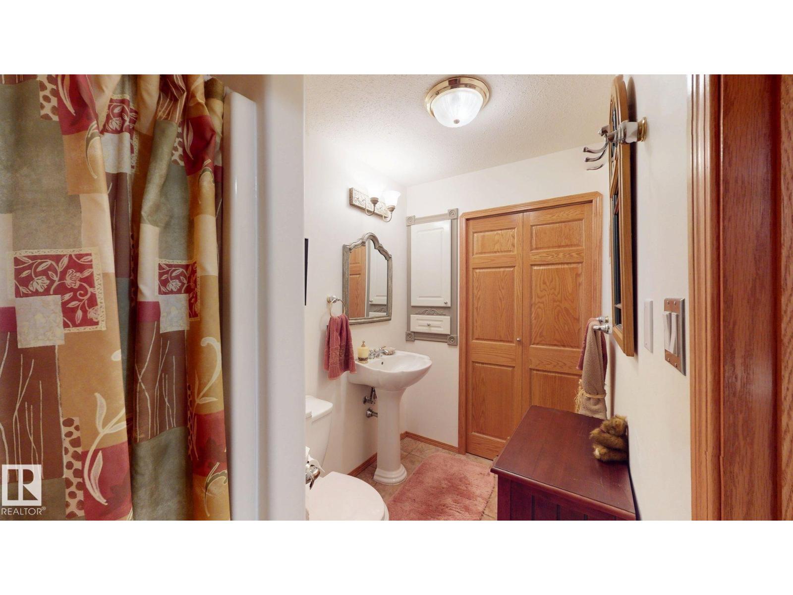 80031 TWP RD 471 - Image 60