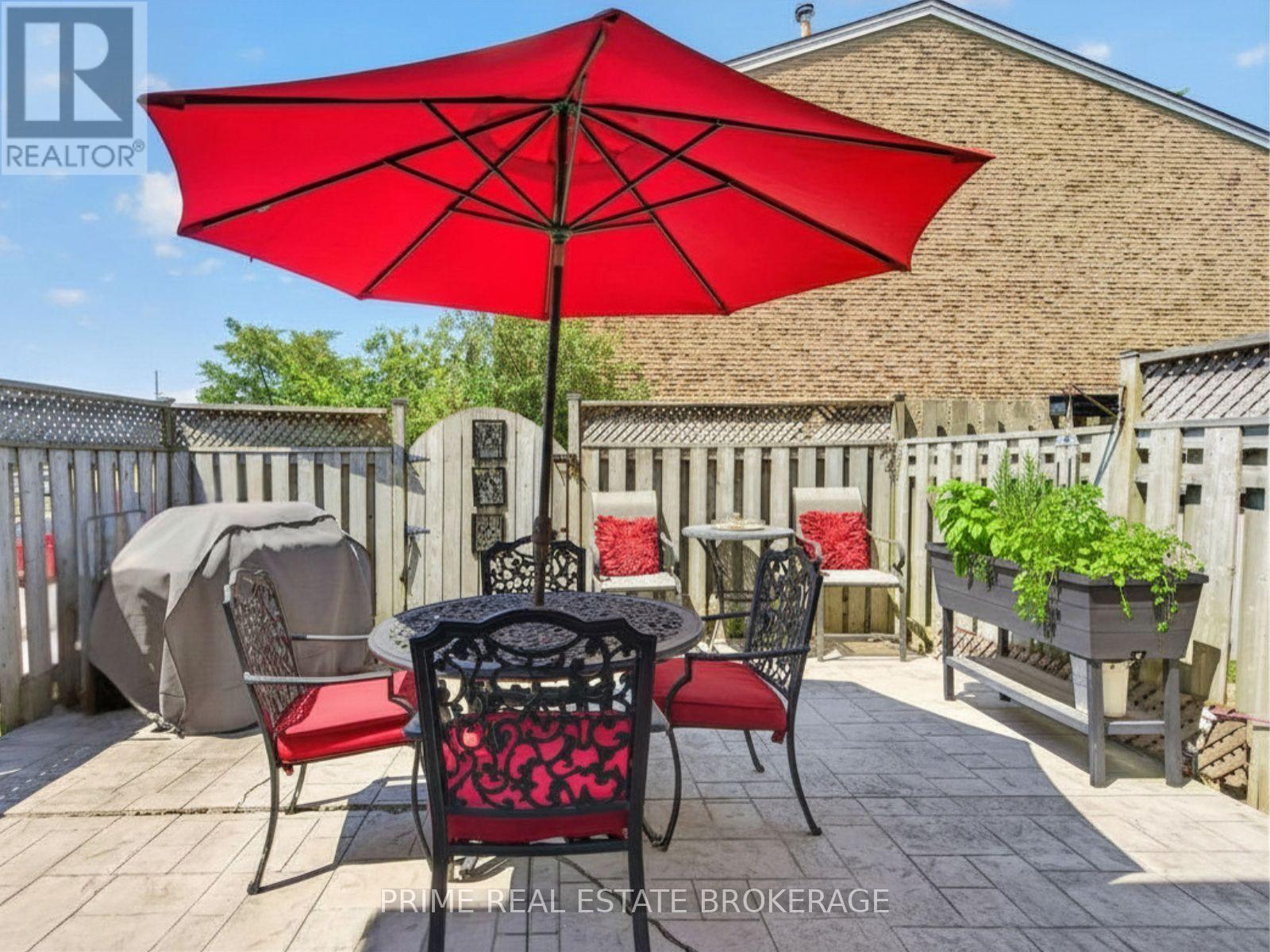 #122 500 OSGOODE DRIVE - 26