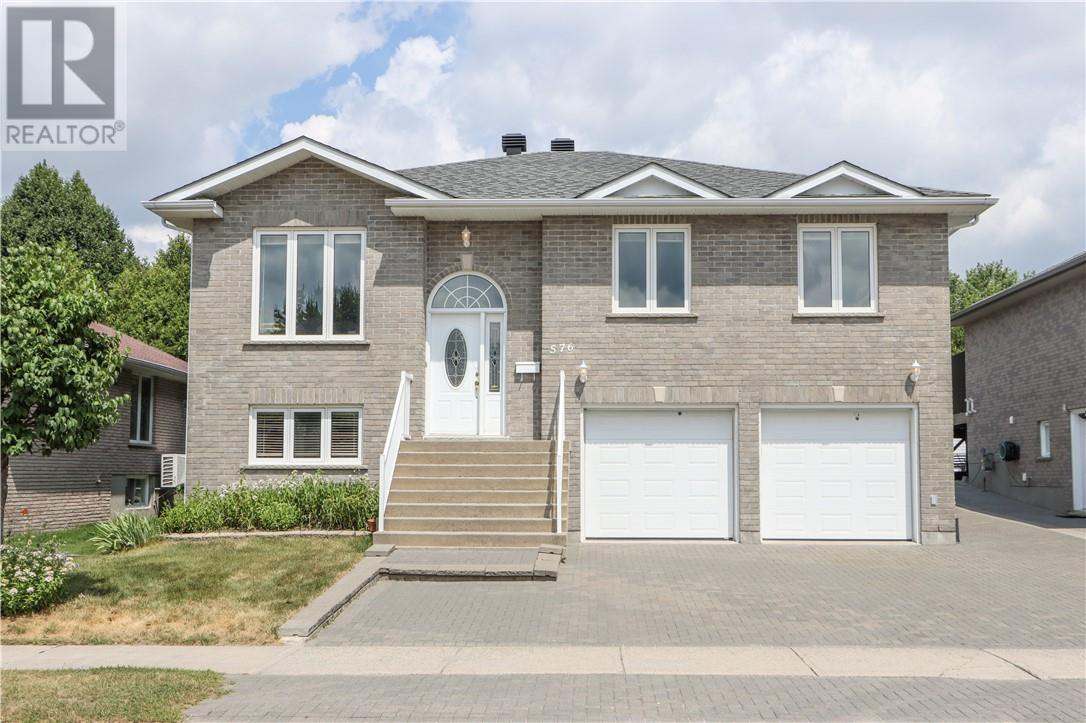 576 Moonrock Avenue - 1