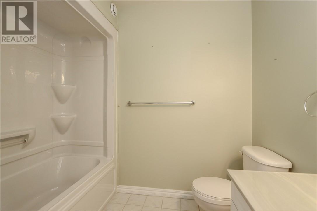 576 Moonrock Avenue - 26