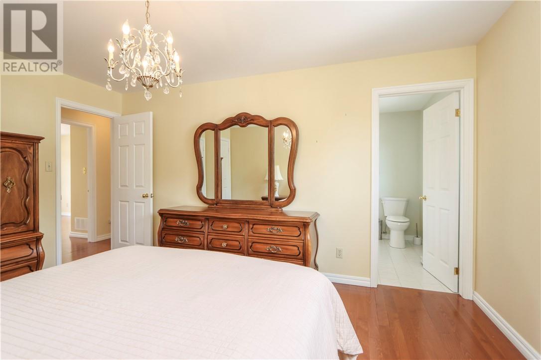 576 Moonrock Avenue - 29