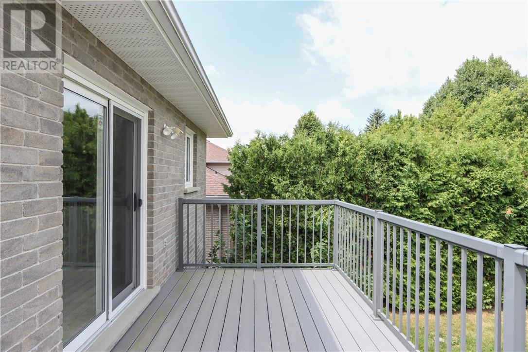 576 Moonrock Avenue - 63