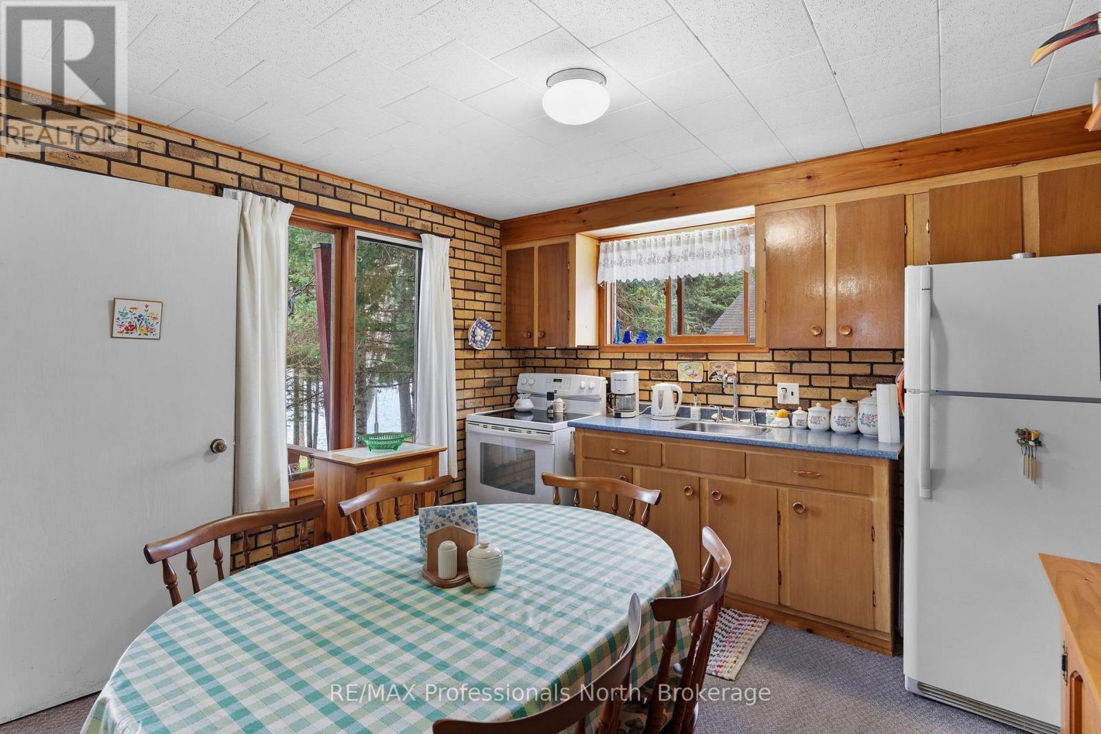 1214 OLIVER ROAD - 13