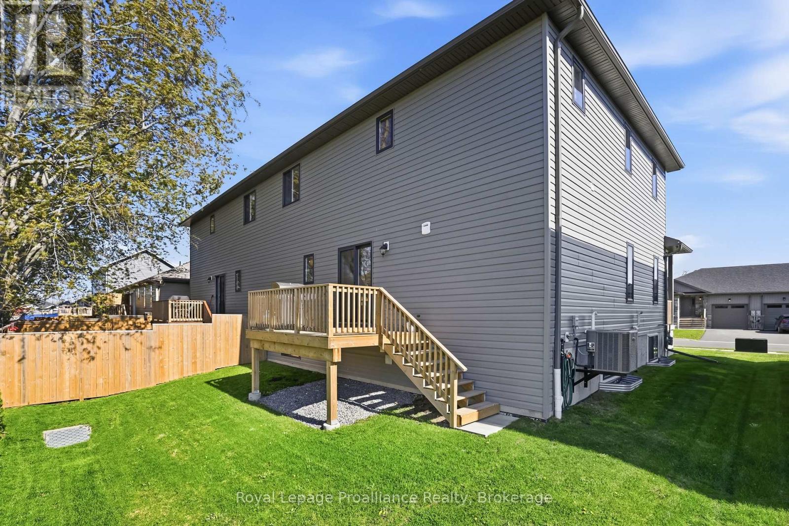 Thumbnail 43