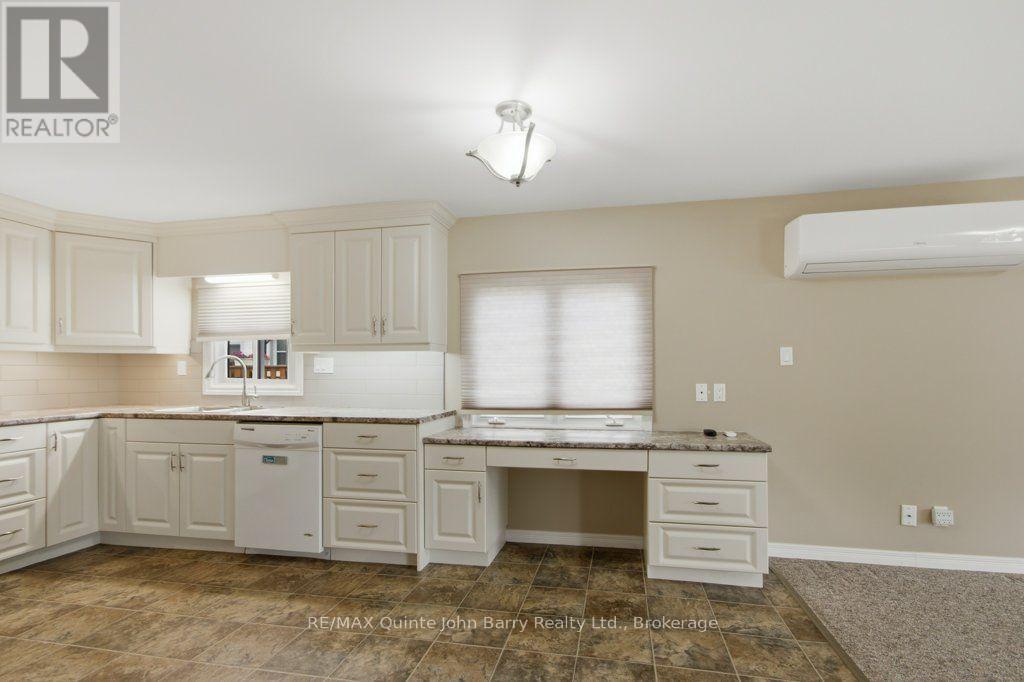 11 KILLDEER LANE - 10
