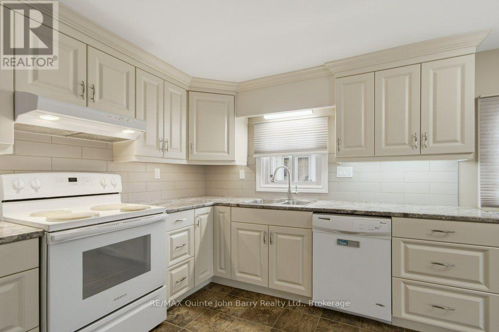 11 KILLDEER LANE - 12