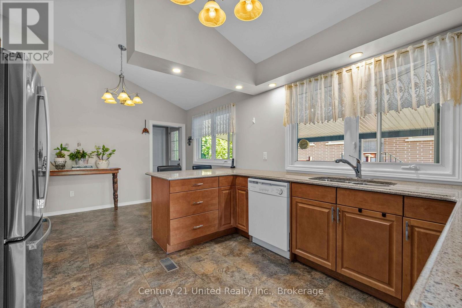 1225 MILBURN STREET - Image 12