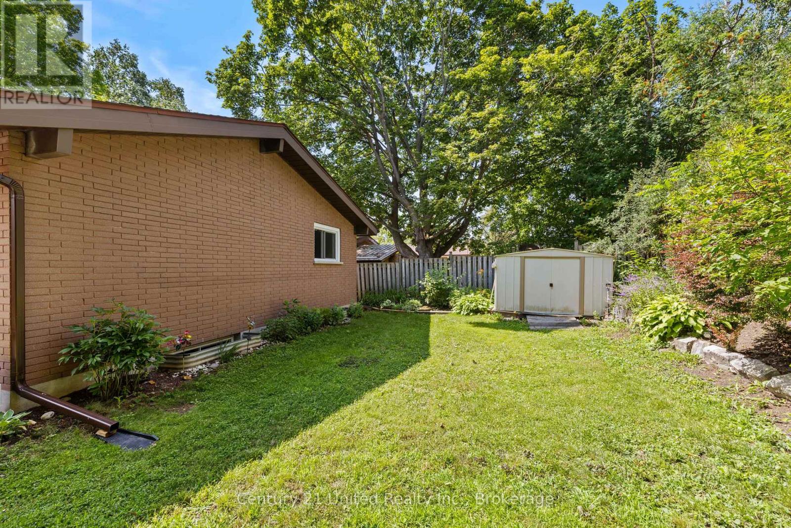 1225 MILBURN STREET - 35