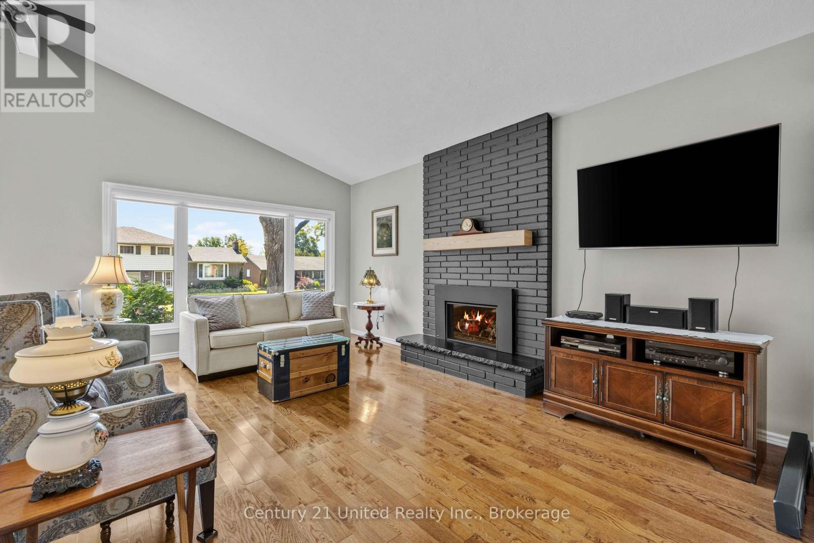 1225 MILBURN STREET - 4