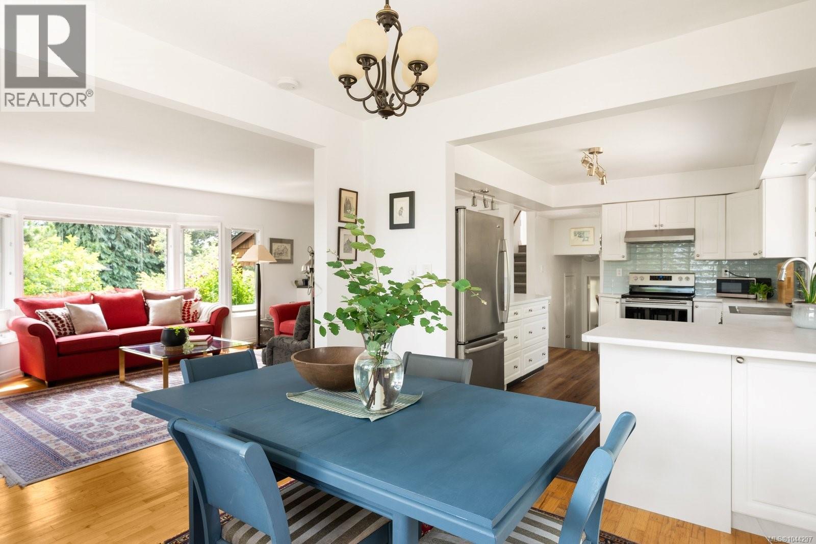 10496 Jocelyn Pl - Image 8