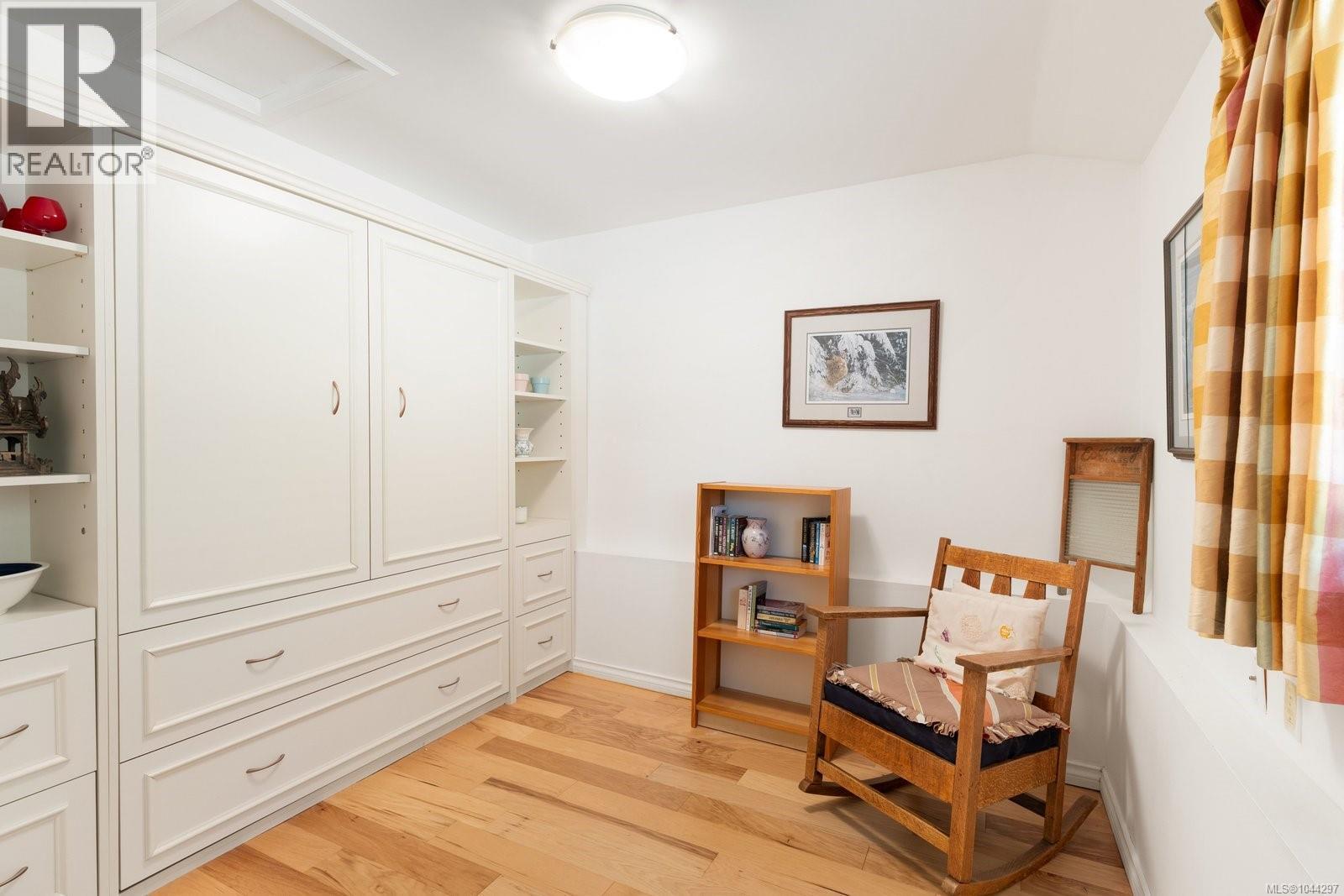 10496 Jocelyn Pl - 28