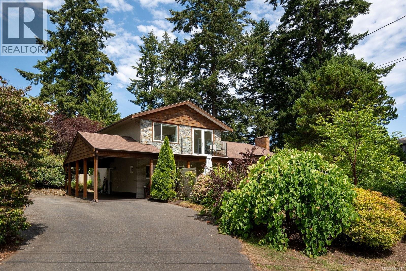 10496 Jocelyn Pl - 2